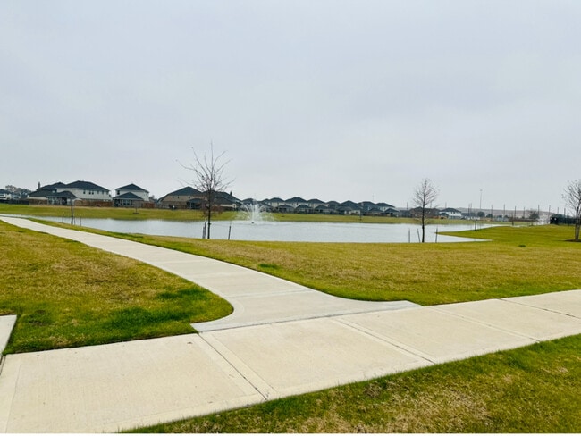 Photo - 1 Bollardpoint Ln