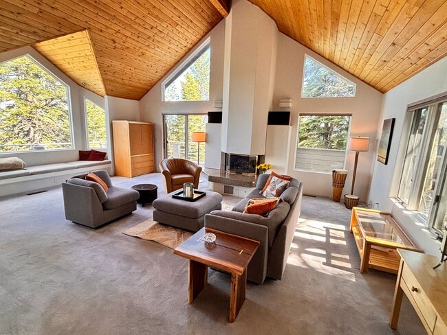 Photo - Ski Lease Available - Mountain Masterpiece with Panoramic Lake & Mtn Views