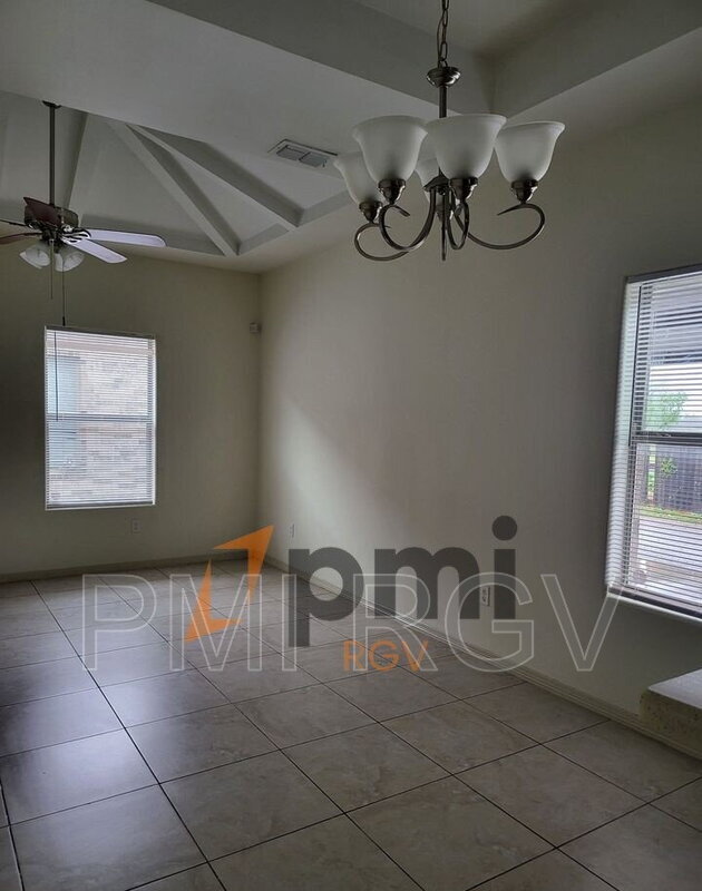 Photo - 407 N Lotto Ln Unit A