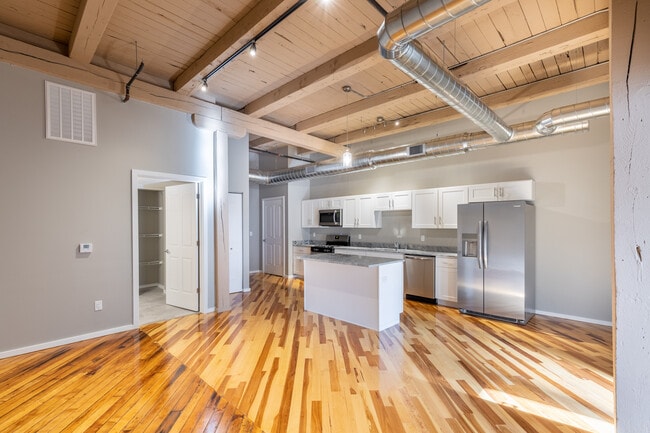 Churchill Lofts