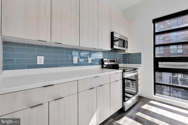 Photo - 506 H St NE Unit 401