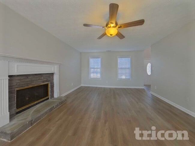 Photo - 224 Stone Creek Dr