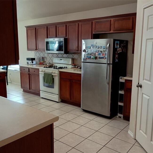 11616 Fletcher Hall Ln