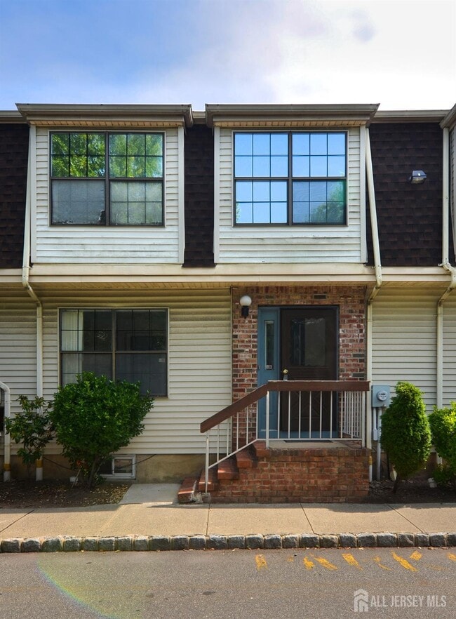 Building Photo - 202 Hidden Village Dr Rental