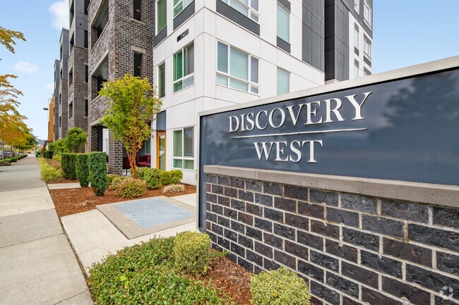 Building Photo - Discovery West Rental