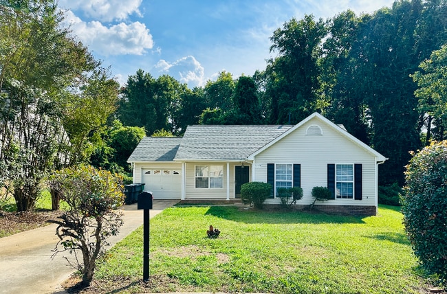 Building Photo - 7239 Kavan Hunter Dr Rental