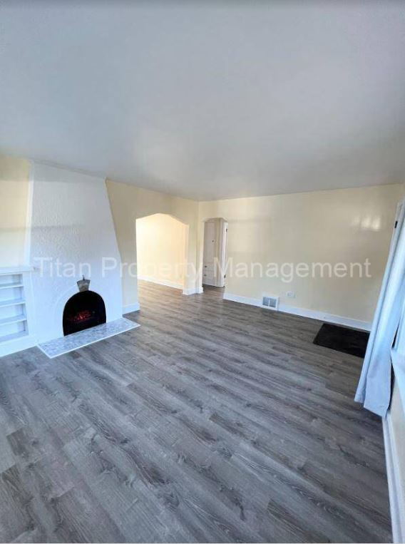 Photo - 1030 SE 184th Ave