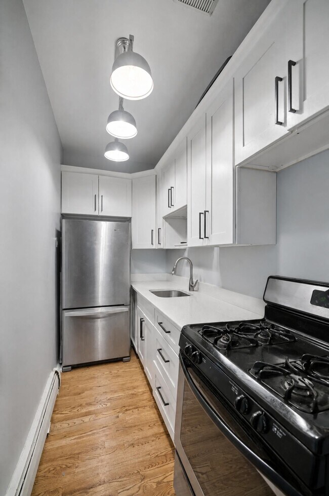 Photo - 168 Coles St Unit 3D