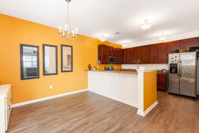 2404 Leytonstone Dr