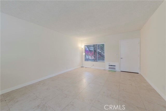 Photo - 1381 Burwood St