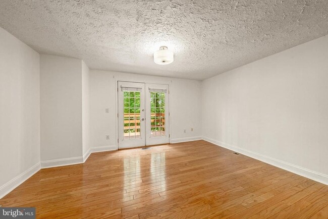 Photo - 1931 Belmont Ridge Ct