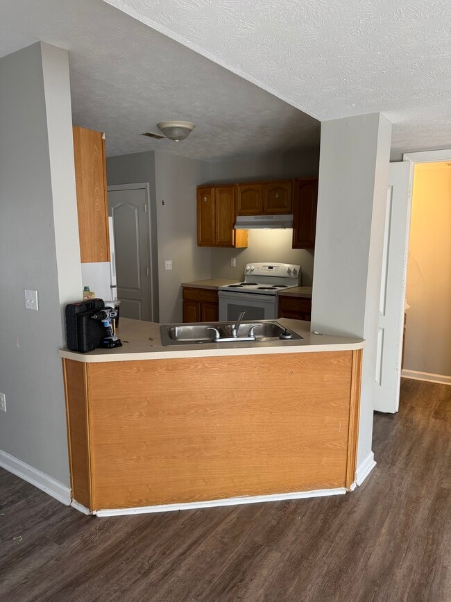 Photo - 114 Herndon Ln Unit 7