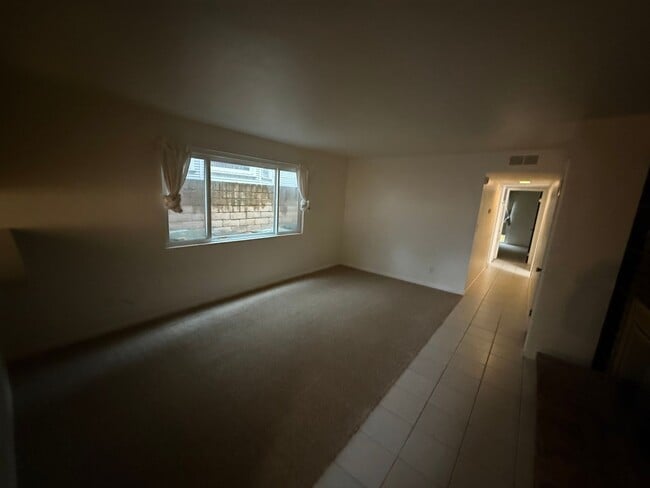 Photo - 2824 I St Unit 001