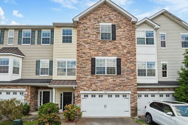 Lovely Townhome in Newark - Lovely Townhome in Newark