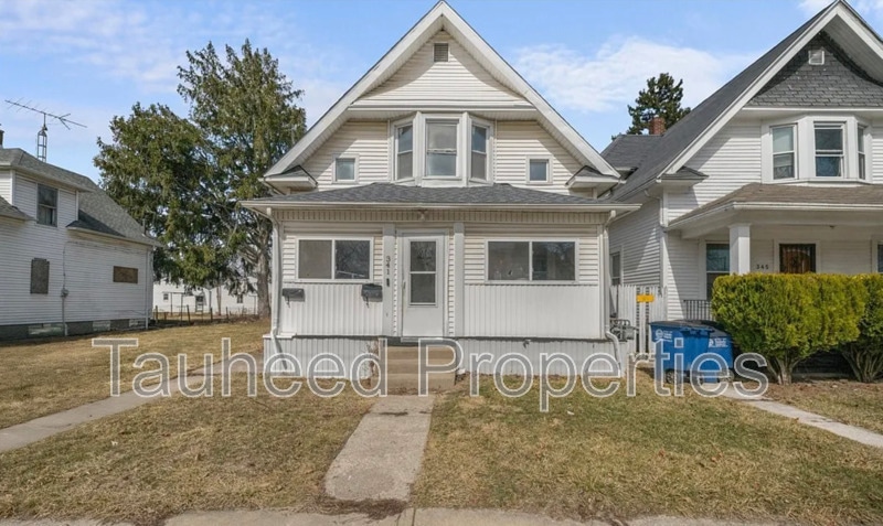 Photo - 341 E Weber St House