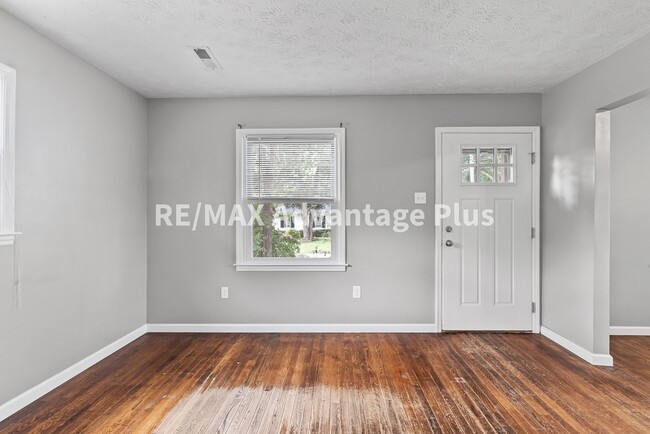 Photo - 2-Bedroom Home Walking Distance to Longwood University