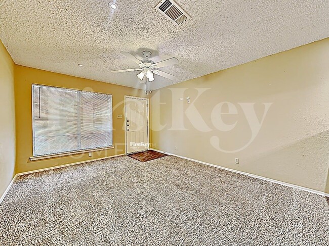 Photo - 4428 Sahara Pl
