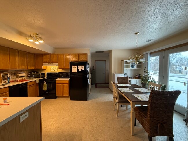 Photo - 3564 E Meadows Pl