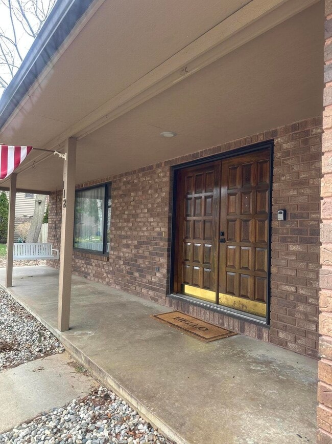 Photo - 112 Minges Forest Ln