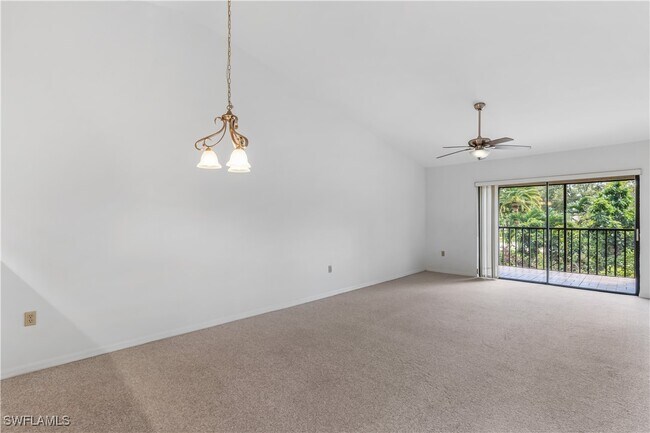 Photo - 9305 Lake Park Dr Unit 204