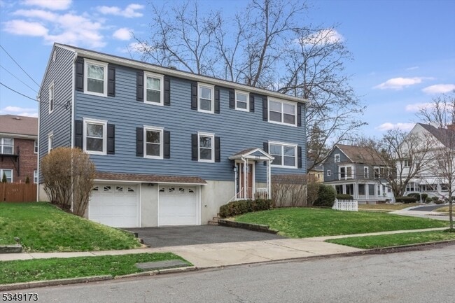 Photo - 222 Ashland Ave