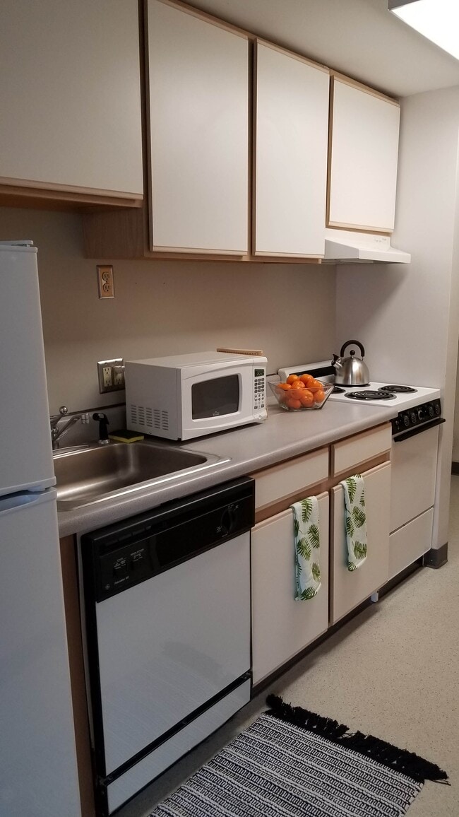 Kitchen - Collegetown Plaza/Collegetown Center