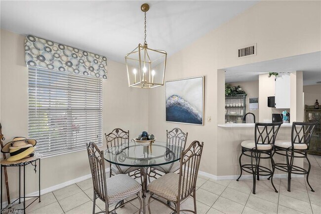 Photo - 153 Bristol Ln