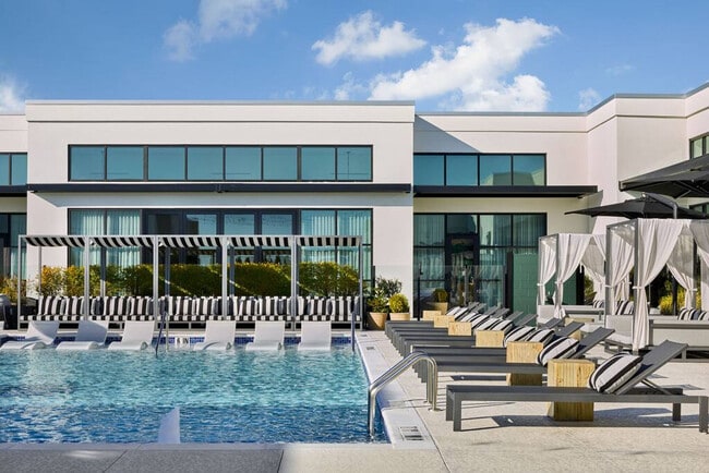 Photo - 1050 Howell Mill Rd NW Unit ID1226722P