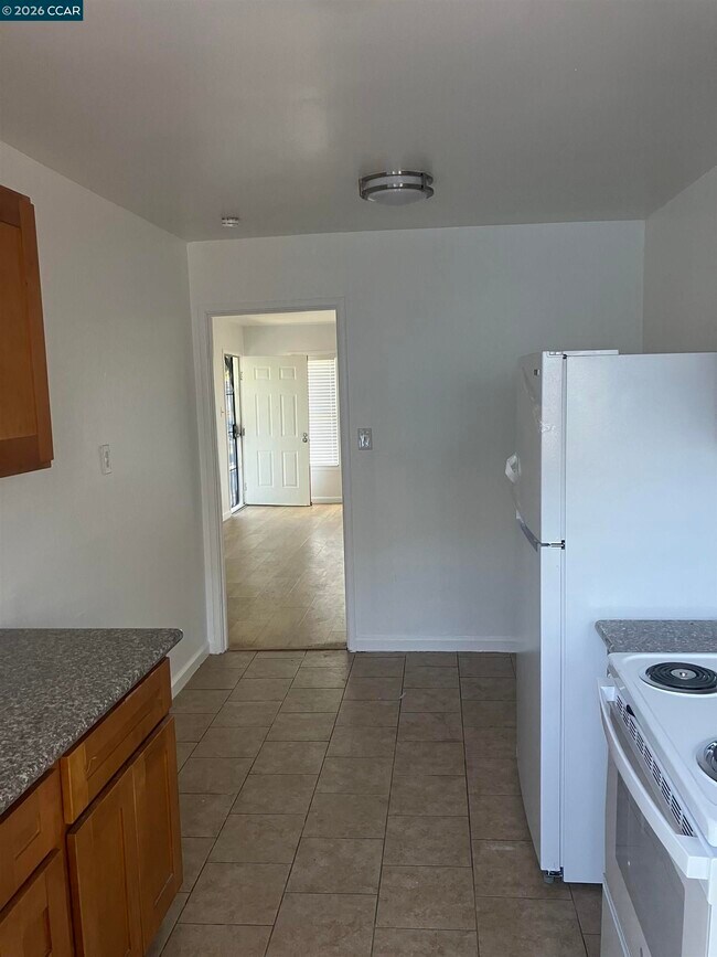 Photo - 1837 Indiana St