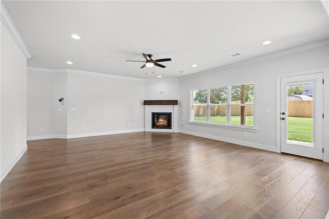 Photo - 1361 Sessile Oak Wy