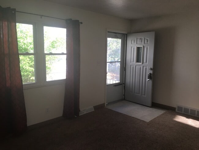 Photo - Central Air 2 Bedroom