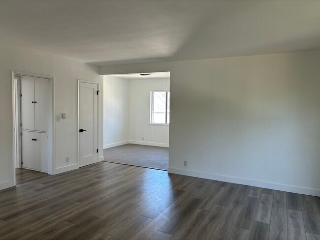 347 6th Ave Unit B