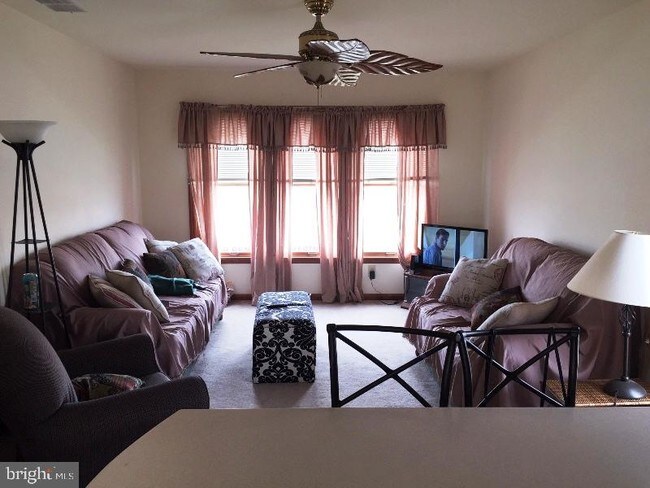 Photo - 507 N Main St