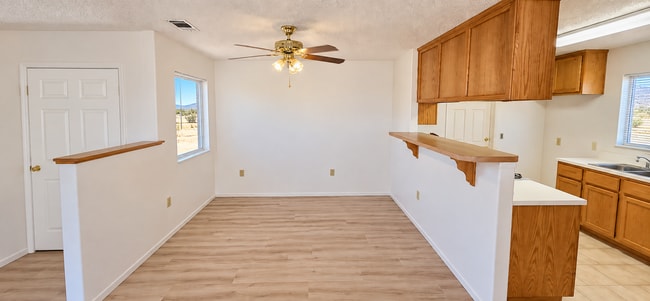 5563 Morongo Rd