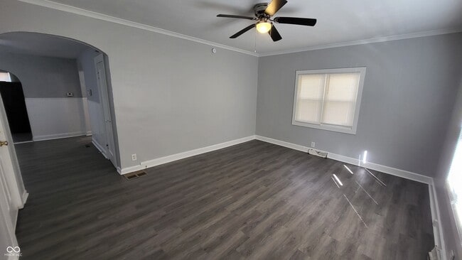Photo - 402 N Bradley Ave