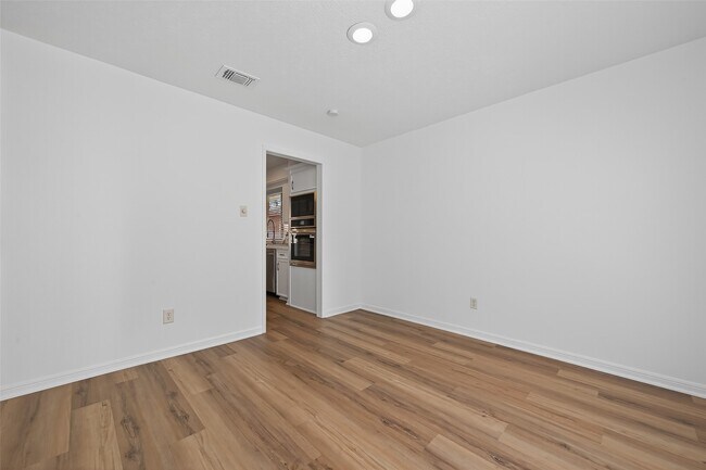 Photo - 3815 Brook Shadow Dr