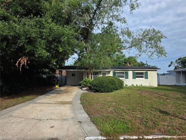 Photo - 835 Golden Isle Dr
