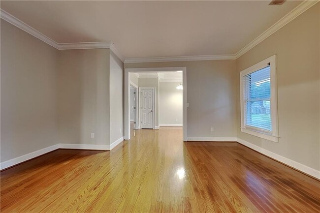 Photo - 601 Peach Pl