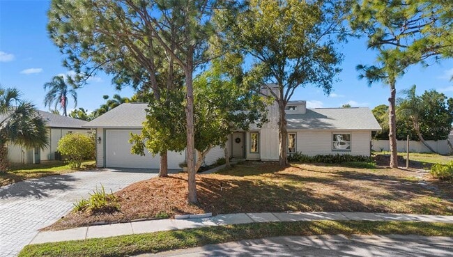 Building Photo - 402 72nd St NW