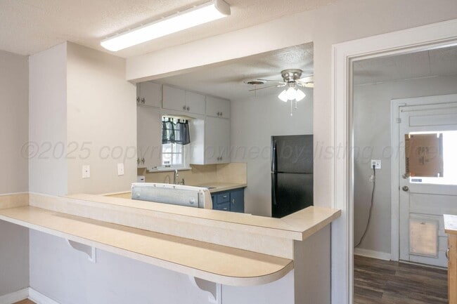 Photo - 1312 N Russell St