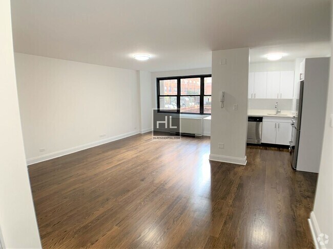 Building Photo - Luxury 5th Avenue 1 Bedroom - Available Now Unit 6D Rental
