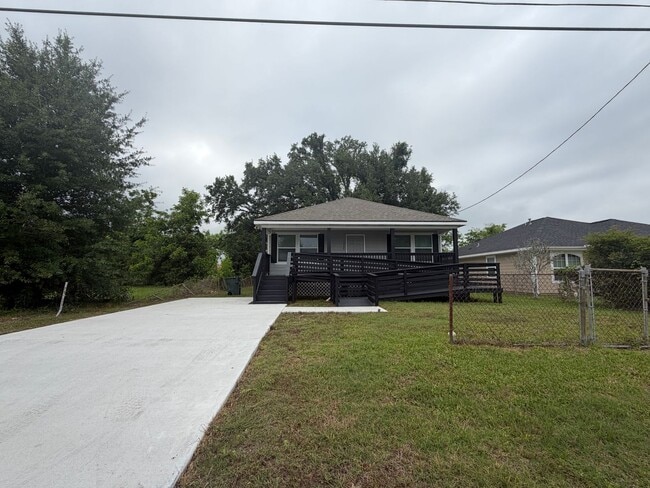 Photo - New Home! 4/2!