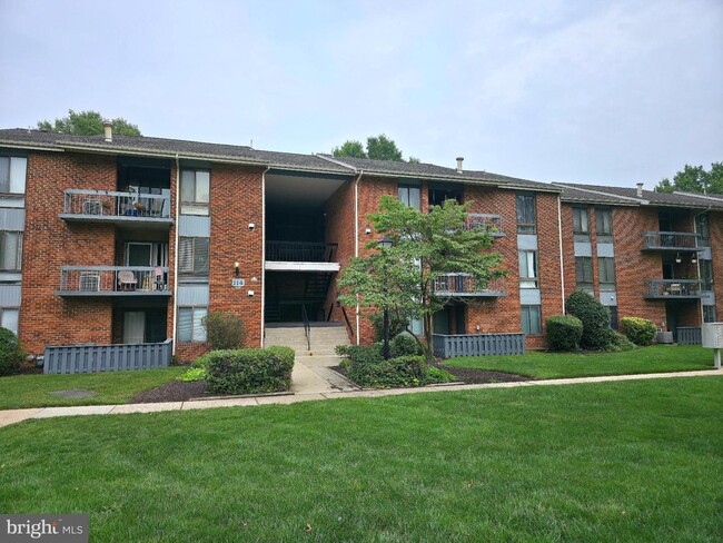 Photo - 114 Van Buren Rd