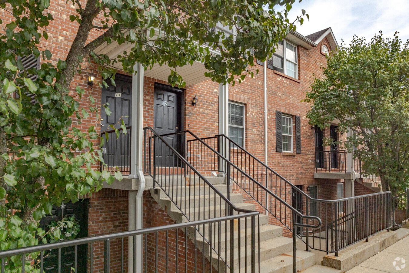 52 Main St - Harrison Square