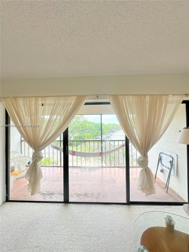 Photo - 240 Lakeview Dr Unit 212