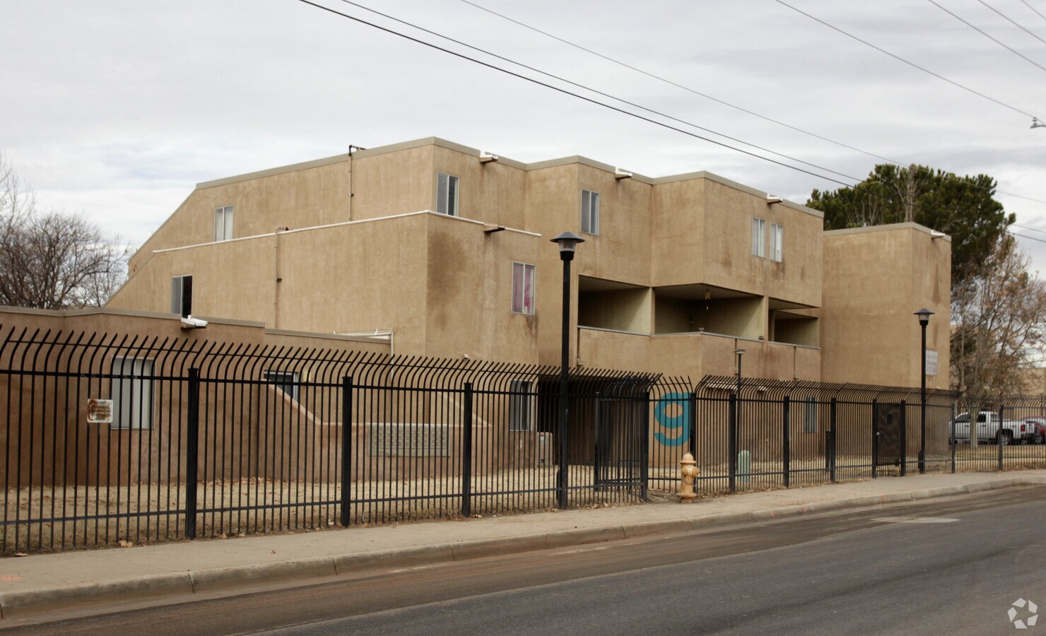 Photo - UNM Student Family Housing Apartments