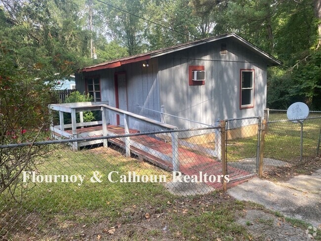 Building Photo - r1135 Unit F Rental