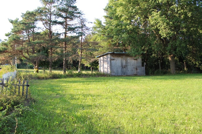 Building Photo - 6605 NY-58 Rental