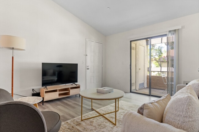 Photo - 1600 Villa St Unidad FL1-ID10902A