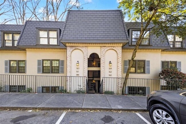 Photo - 159 Elysian Way NW